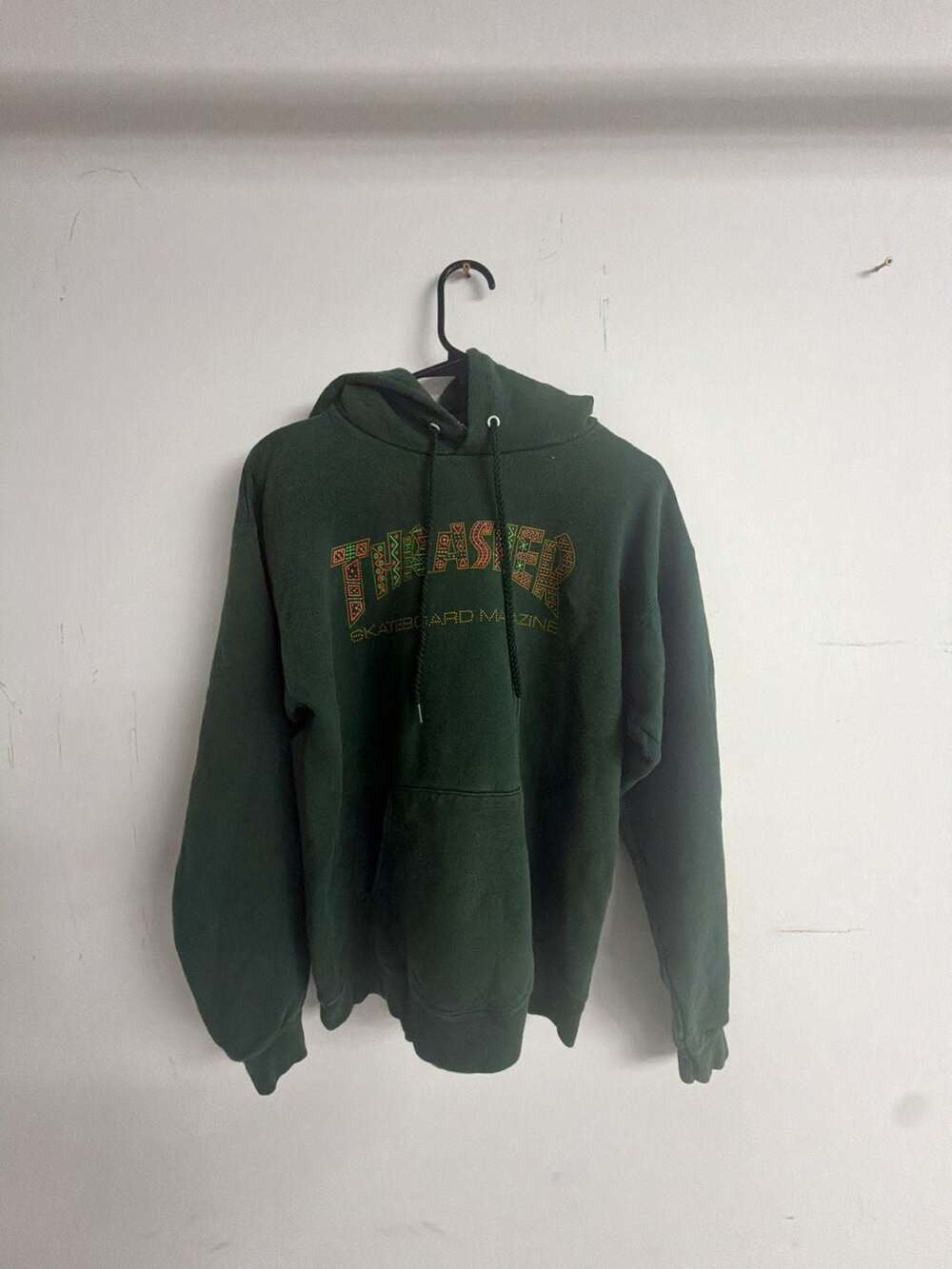 Thrasher Skateboard Magazine Logo Pullover Hoodie in Forest Green